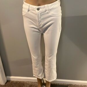 Raw edge Ankle Jeans